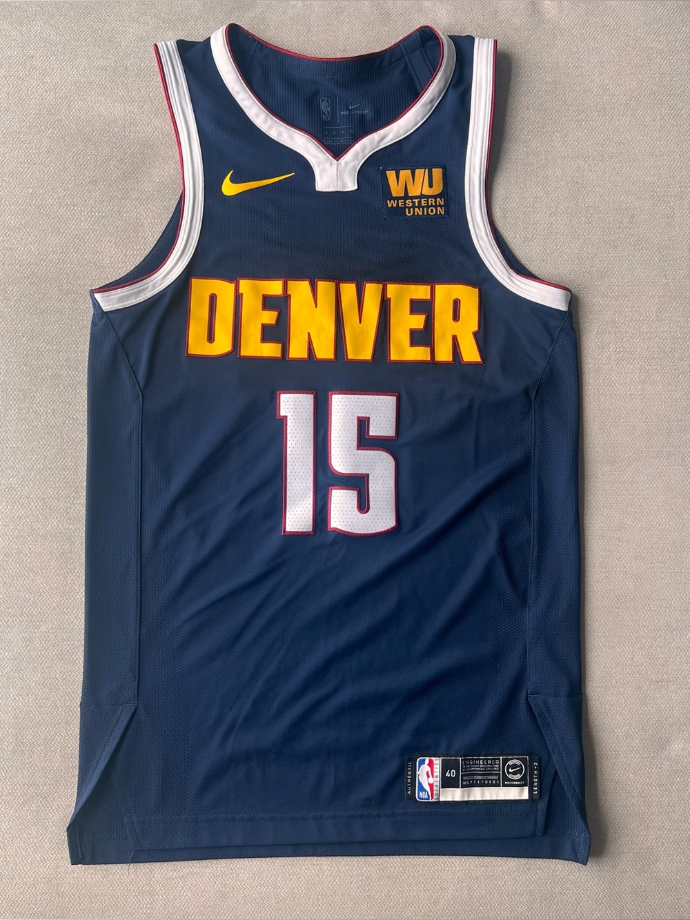 Nike Denver Nuggets Basketball Jersey Nikola Jokić #15 Authentic Men’s Size 40
